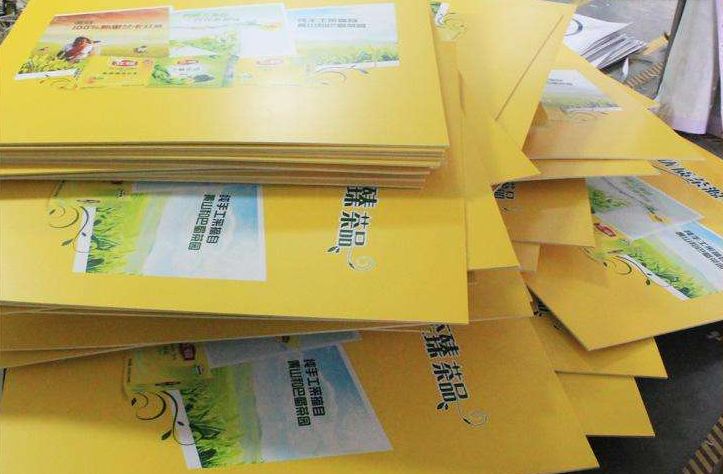 宣傳展板樣式圖片_銀行理財宣傳展板圖片_宣傳奉獻(xiàn)展板圖片