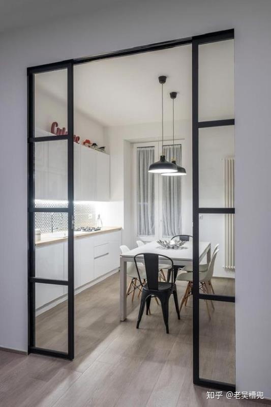 晶鋼門和亞克力哪個(gè)好_碳鋼櫥柜門好還是晶鋼櫥柜好_晶鋼門和吸塑門那種好