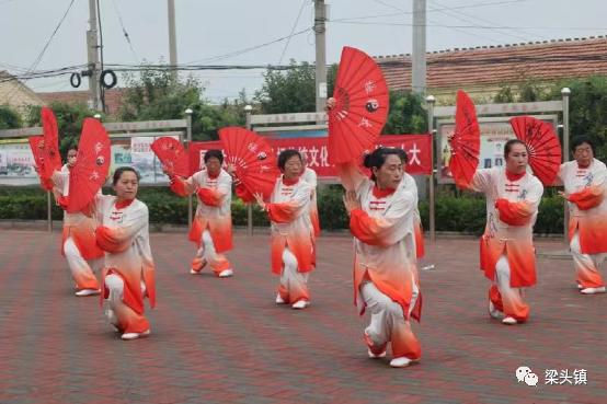 村文化廣場設(shè)計(jì)_村文化廣場文化墻_村文化廣場建設(shè)簡介