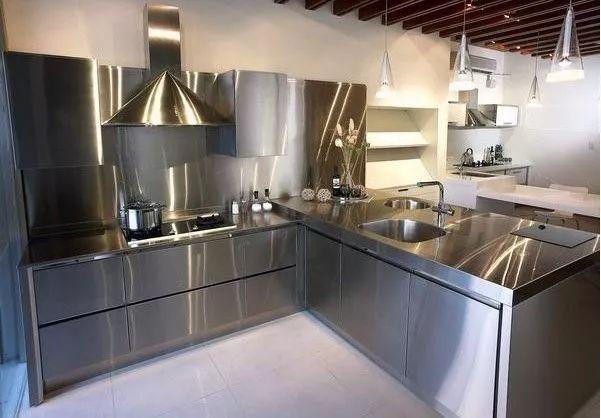 弗龍板和雪弗板_雪弗板做水槽柜好嗎_弗龍板與雪弗板區(qū)別