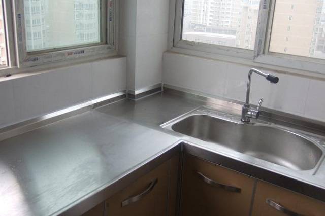 弗龍板和雪弗板_雪弗板做水槽柜好嗎_弗龍板與雪弗板區(qū)別